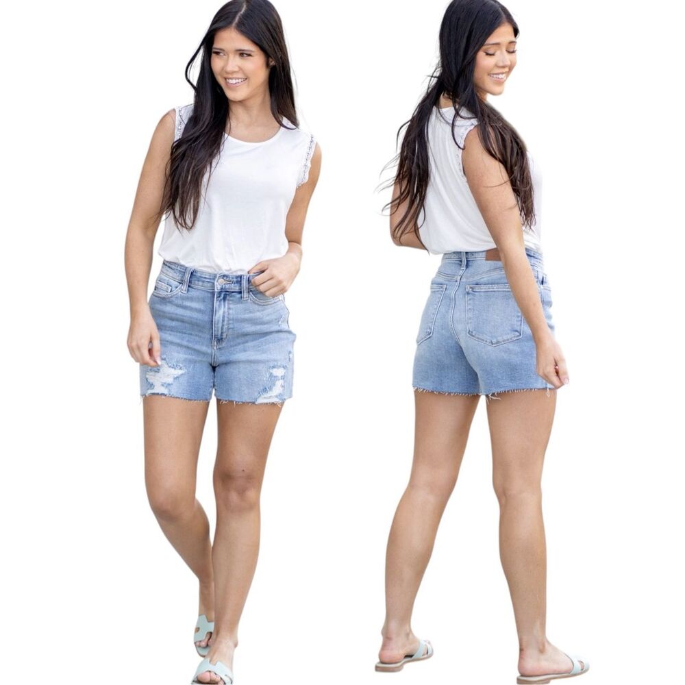 Judy Blue High Rise Distressed Denim Shorts Light Wash Stretch Raw Hem NWT - Picture 10 of 14